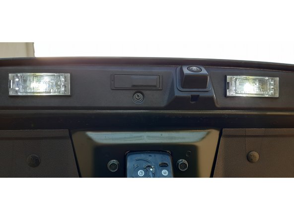 On voit la différence de luminosité entre les deux.