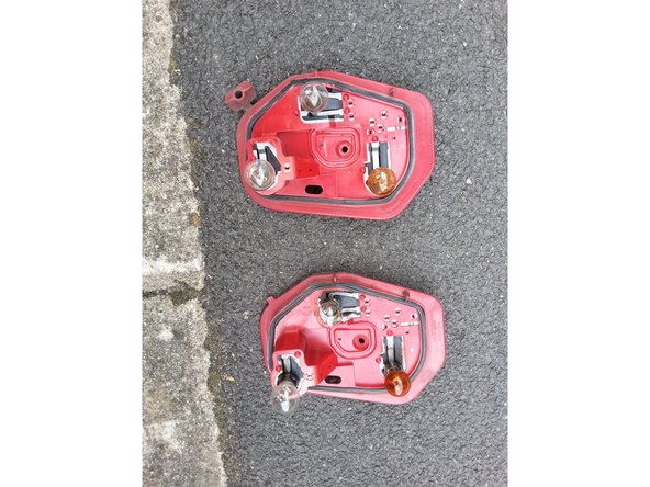 comparer les dimensions des deux platines ainsi que les connectiques