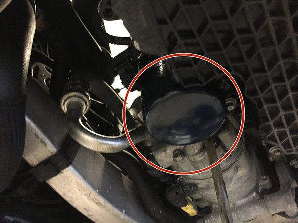 Desserrer le filtre à huile