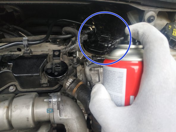 passer un coup de chiffon et nettoyant frein car du gasoil aura inévitablement coulé au cours de l'intervention