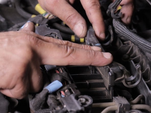 Repositionner le support de la pompe d’Amorçage