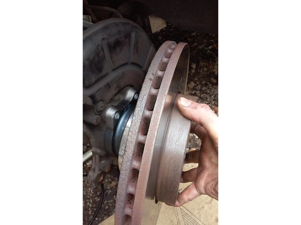 Positionner le disque à son emplacement