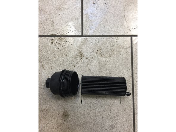 Retirer la cartouche du filtre à huile