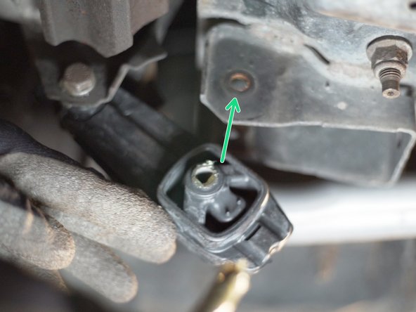 Placer la seconde partie du support moteur