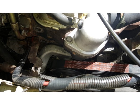 Le remontage s'effectue en sens inverse.