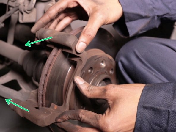 Retirer le support d'étrier