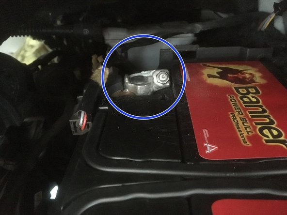 Remettre la borne - de la batterie