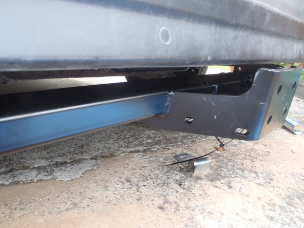 J'ai choisi cet attelage de chez Bosal car il n'y a pas de découpe du pare choc.