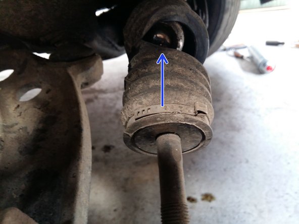 Pour cela vous pouvez utiliser un tournevis pour soulever la languette de serrage