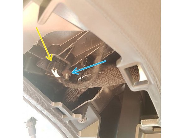 Rebrancher le connectique en respectant son sens aussi.