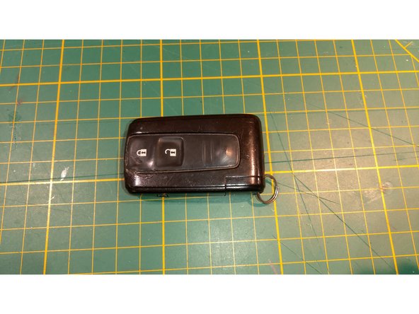 Remplacer pile de télécommande Corolla Verso 2.2 l D4D 136cv