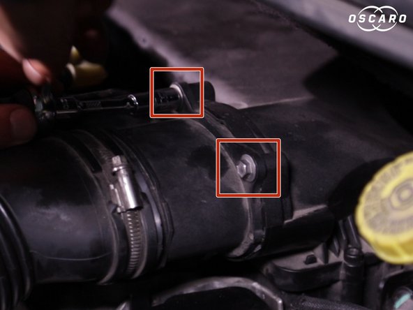 Resserrer les deux vis du débitmètre