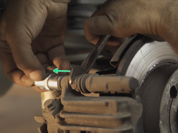 Retirer les vis de l'étrier