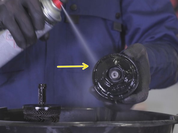 Dégraisser la cloche