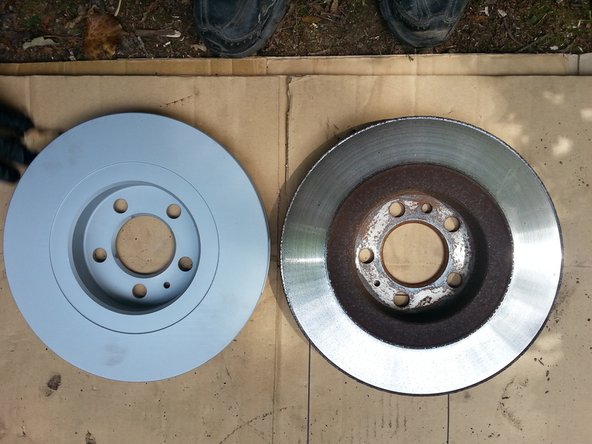 Comparer les anciennes et les nouvelles plaquettes de frein (formes)