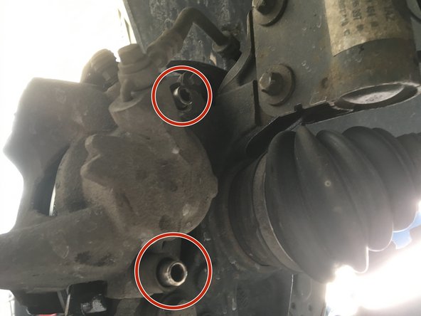 visser les deux vis BTR de 7