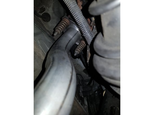 Le remontage s'effectue en sens inverse.