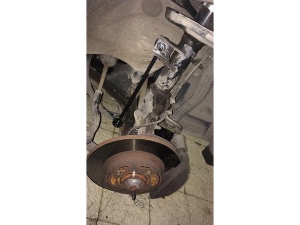 Replacer la roue pour terminer.