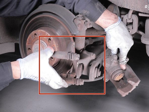 Retirer le disque en le tirant vers vous