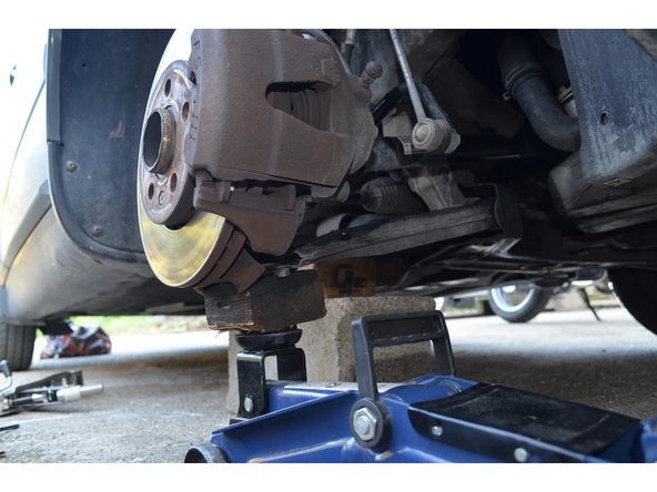 Le remontage s'effectue en sens inverse.