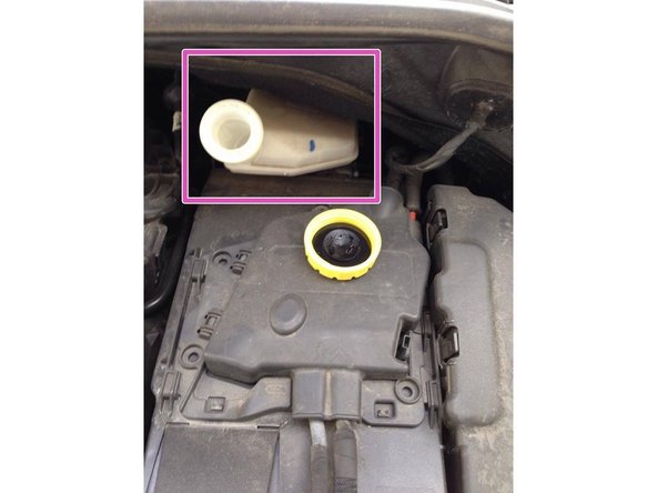 
You can now put the cap back in place on the brake fluid reservoir.
