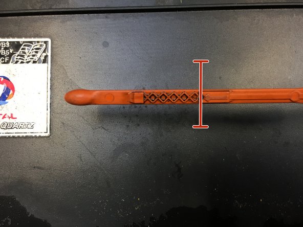 Vérifier le niveau d'huile avec la jauge