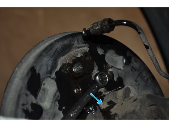 Déposer le cylindre de roue