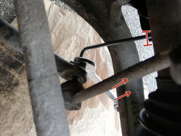 Faite de même pour l'écrou en partie basse.