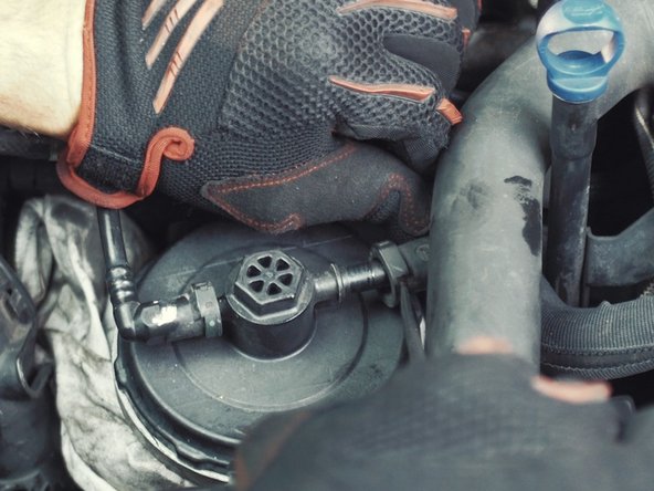 
Pull the pipe to release it
