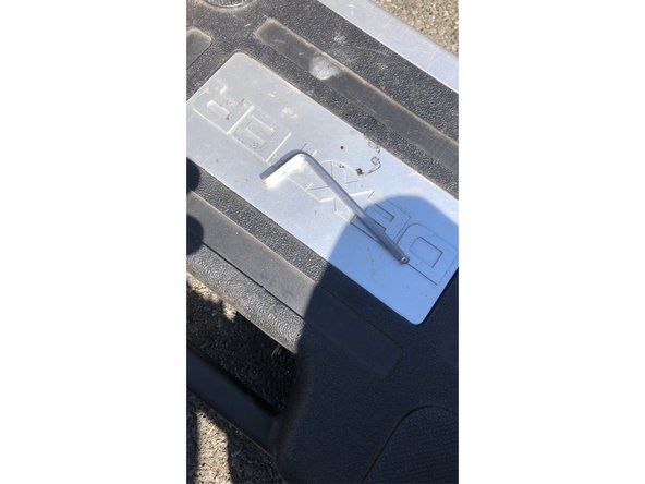 
Locate the air box cover screw, 6 x 4 mm BTR screws
