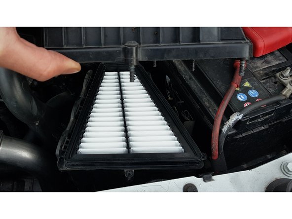 Le remontage s'effectue en sens inverse.