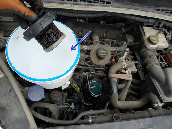 et mettre le tout dans une bassine