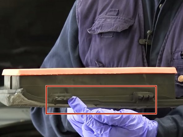 Refermer le boîtier du filtre