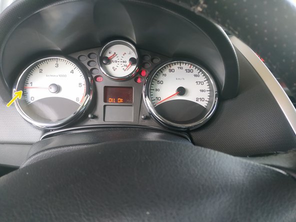 démarrer la voiture et contrôler l'absence de fuite