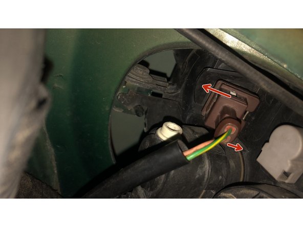 Faire tourner d'un quart de tour la cosse électrique