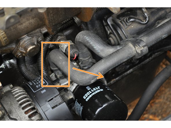 Débrancher le tuyau de purge