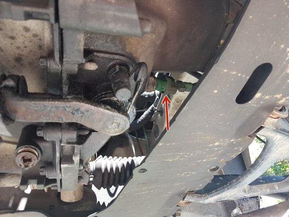 On en profite pour débrancher le capteur de marche arrière