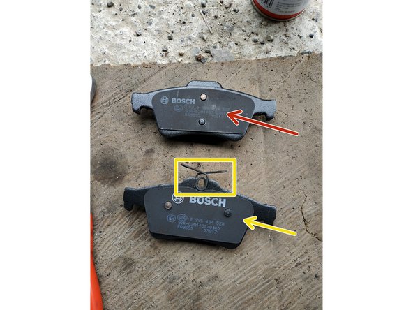 Il y a un sens de montage :