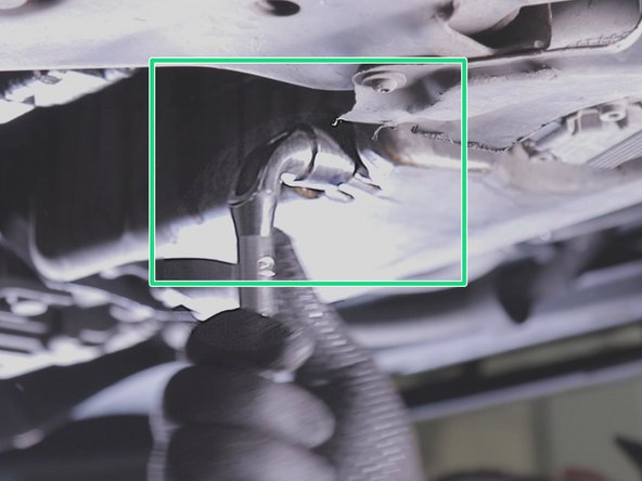 Desserrer le bouchon du carter