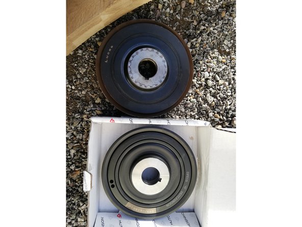 Comparer l'ancienne et la nouvelle poulie