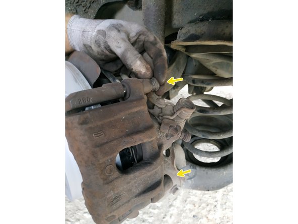 remettre les capuchons en caoutchouc en place.