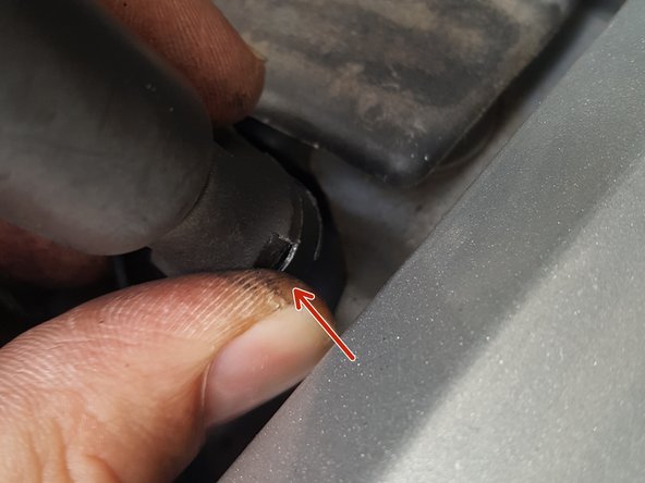 Appuyer sur le clips pour le fixer