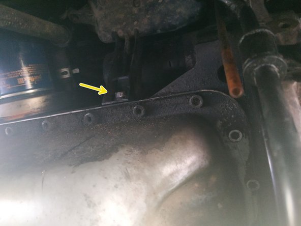 visser l'écrou de maintien du résonateur, clé de 10mm si vous l'avez démonté