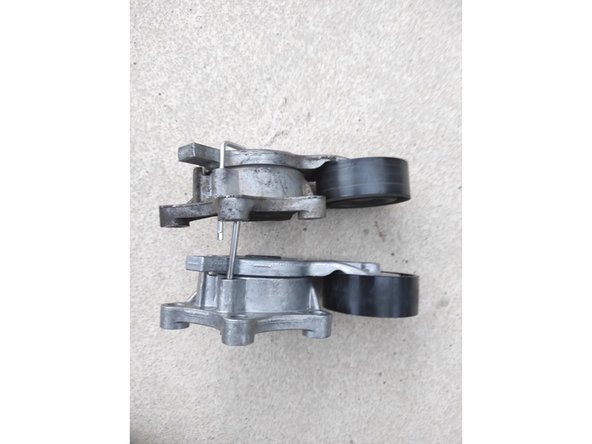 Vérifier le nouveau tendeur haut par rapport a l'ancien