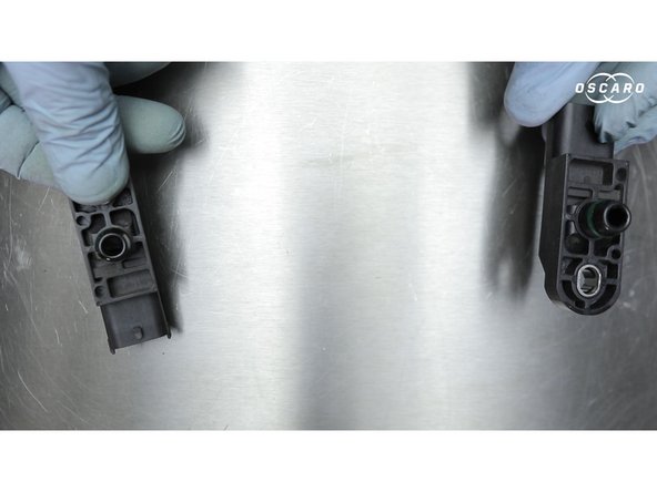 Comparer l'ancien et le nouveau capteur de pression du turbo (dimension, prise du connecteur)