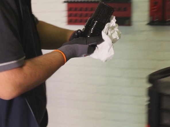 Mettre le filtre dans une bassine