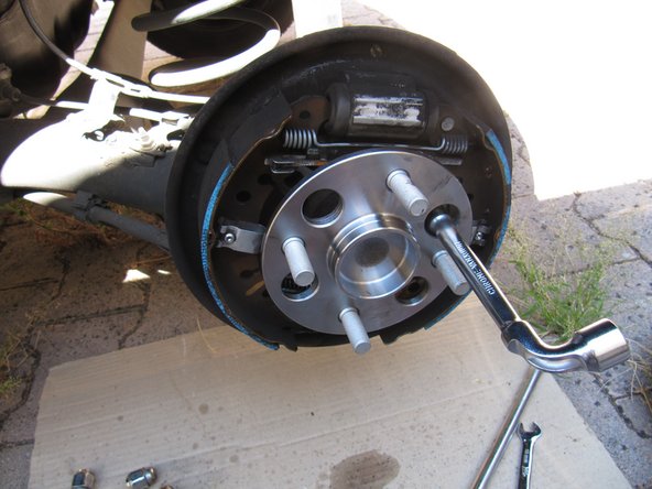 Roulement arrière sur Toyota Yaris II 2006