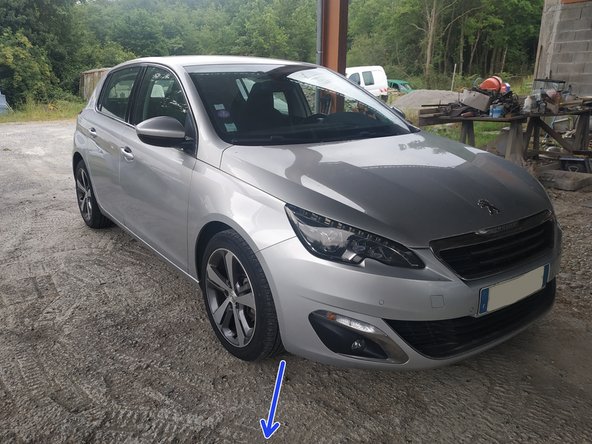 fermer le capot et retirer la cale