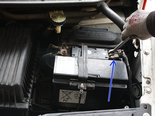 Puis faite de  même avec la borne Négative (-).