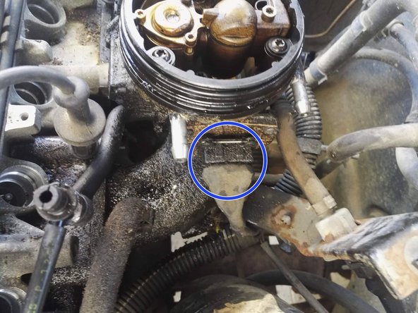 Débranchez également le connecteur électrique